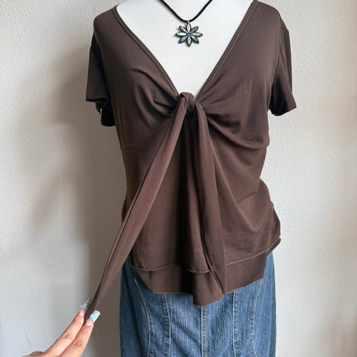 Y2K Susan’s brown basic top