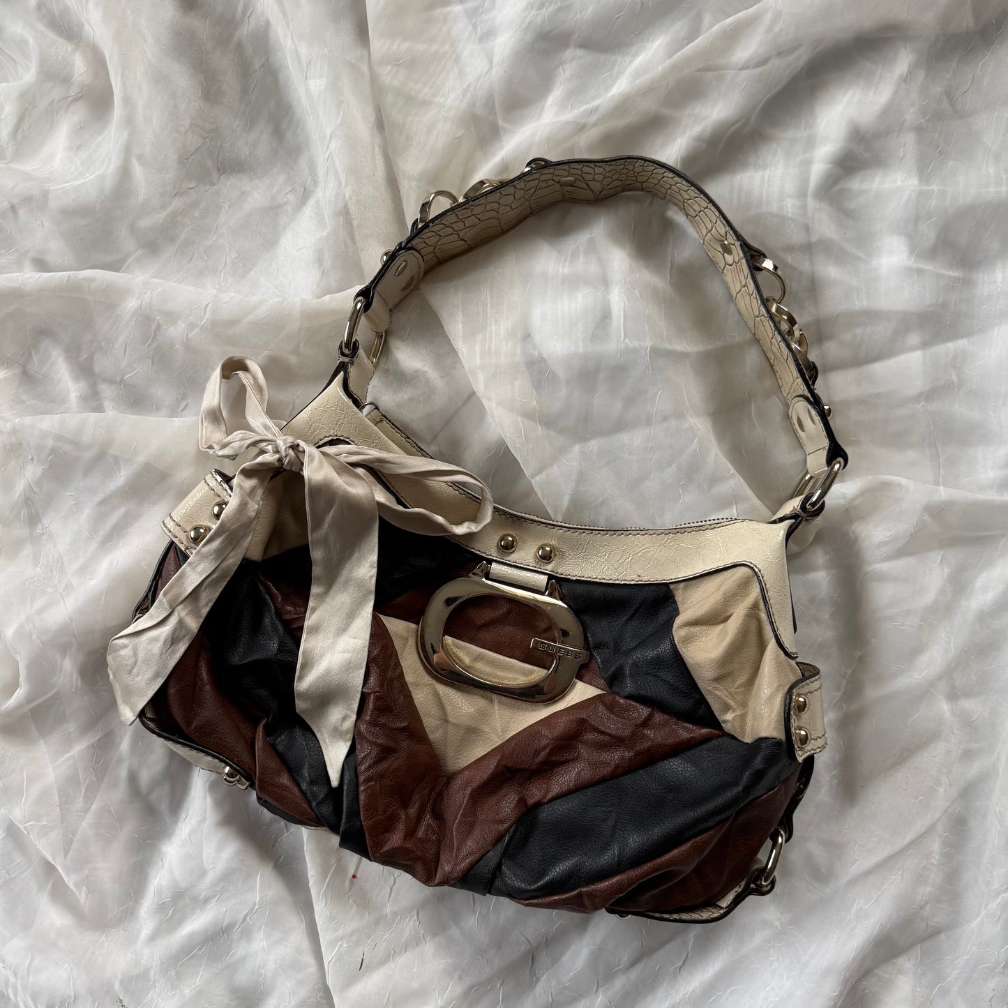 Vintage Guess shoulder bag
