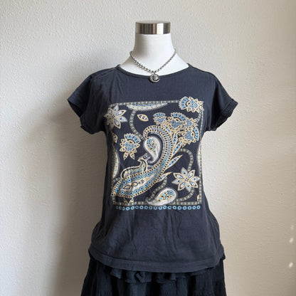 Paisley basic tee