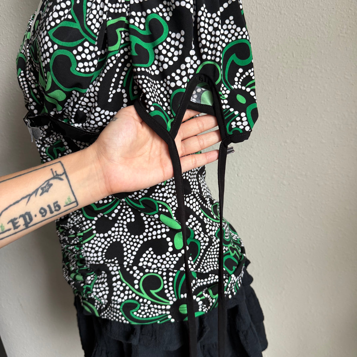 Eve’s flower patterned office top