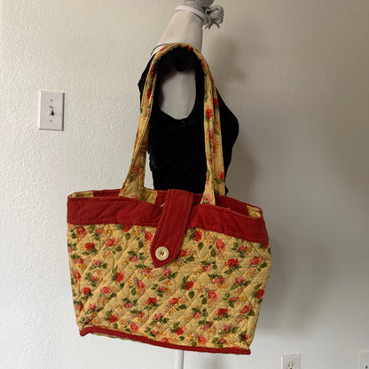 Cottage quilted shoulder bag