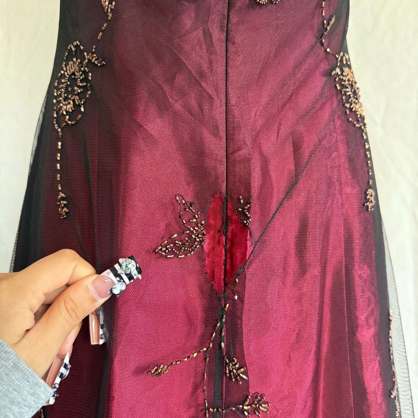 2000s Betsey flower beaded red prom gown