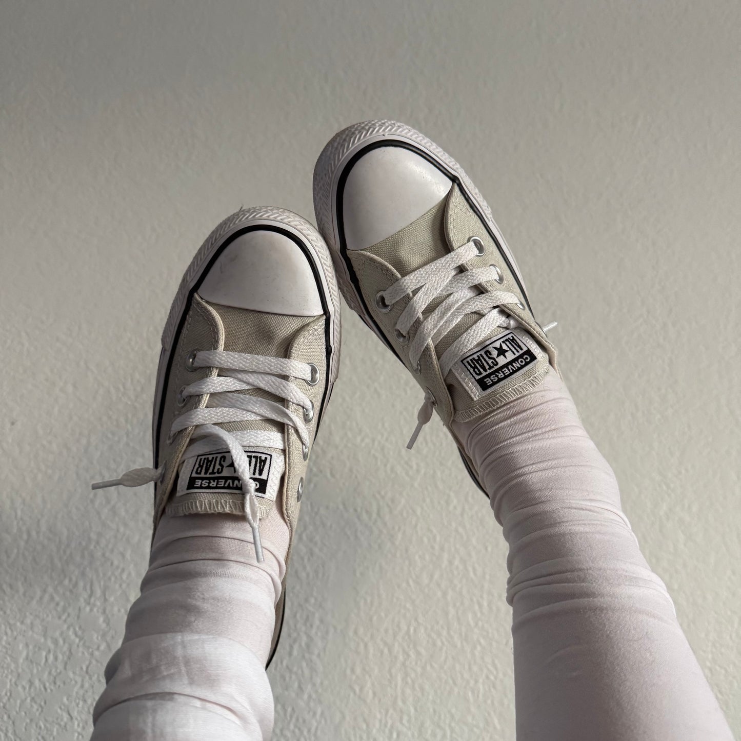 Converse mary jane slip ons