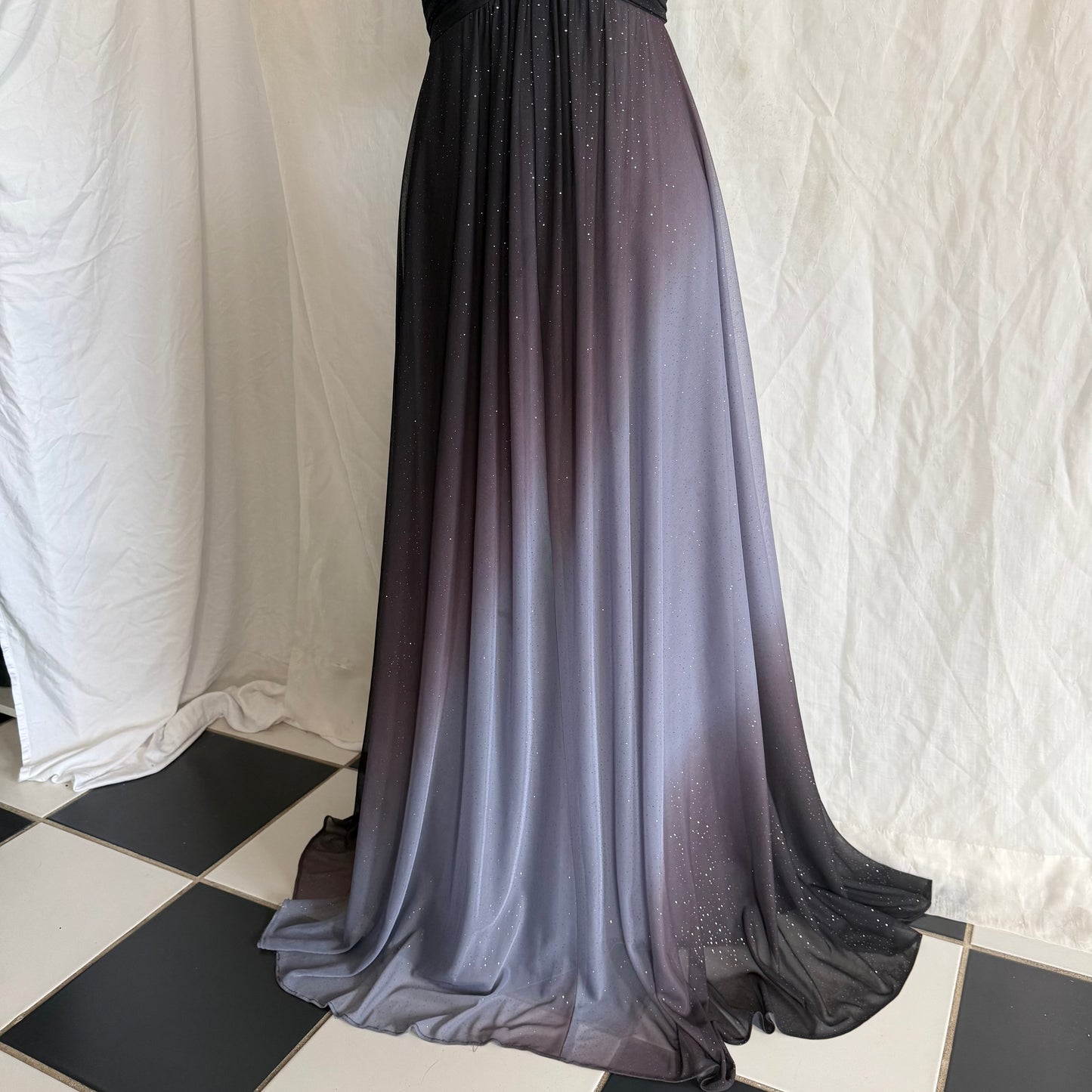 2000s Betsey prom glitter grey dress