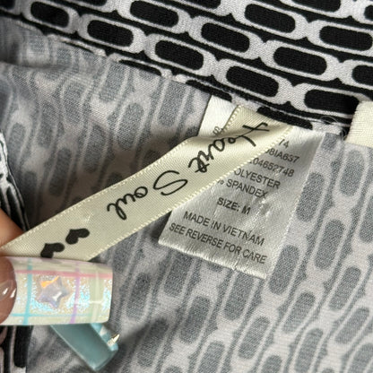 Office siren patterned top