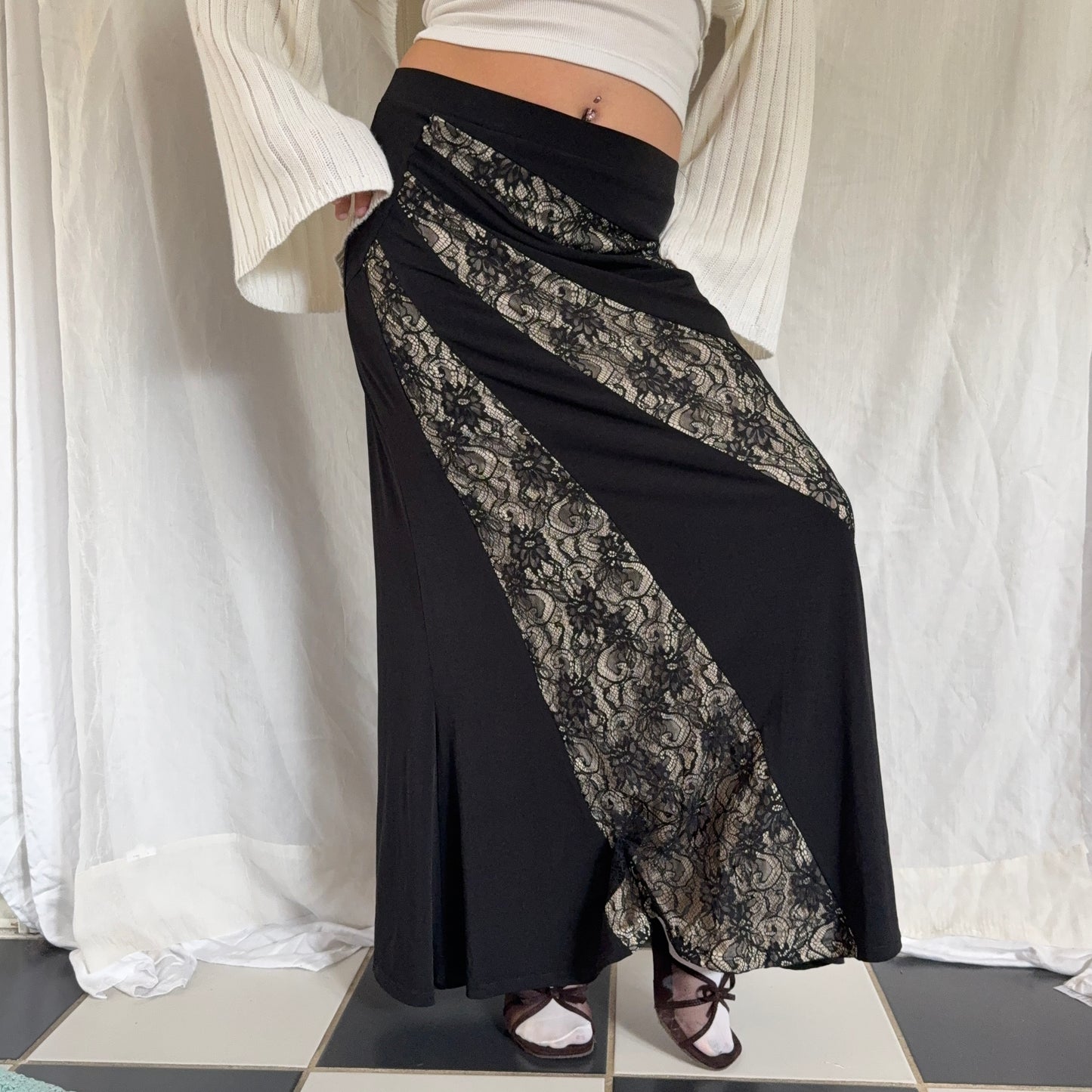 Evening lace maxi