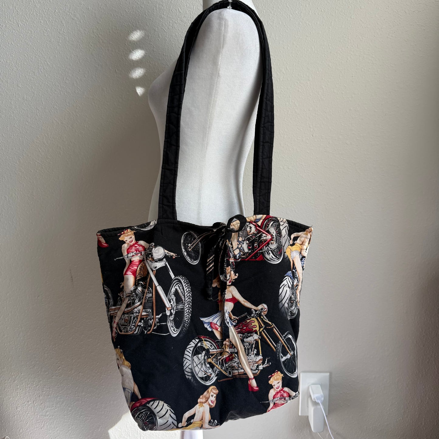 Motorcycle babe tote bag