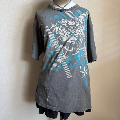 No Boundaries y2k tiger tee