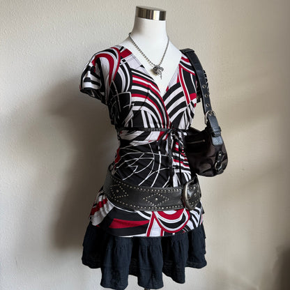 Stella’s patterned top