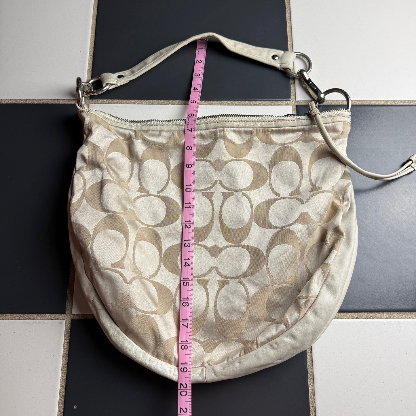 Coach signature hobo shoulder bag
