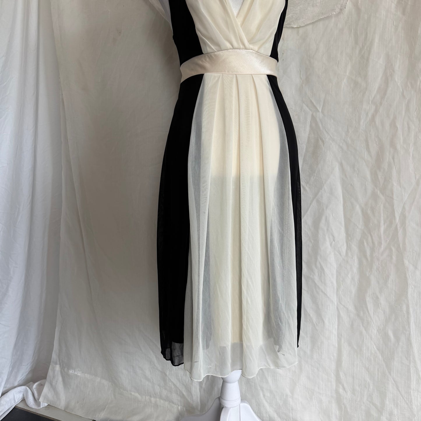 2000s Ruby Rox ribbon hoco dress