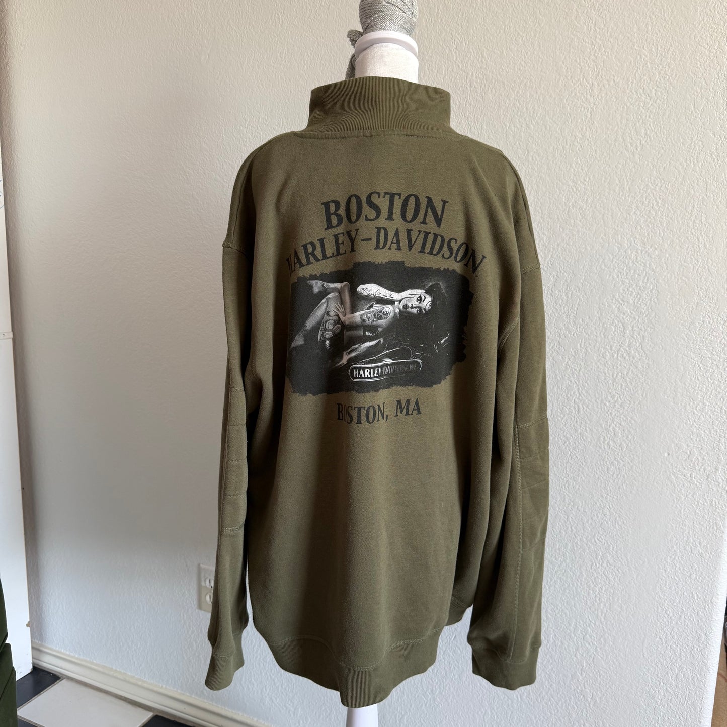 Harley Davidson sweatshirt