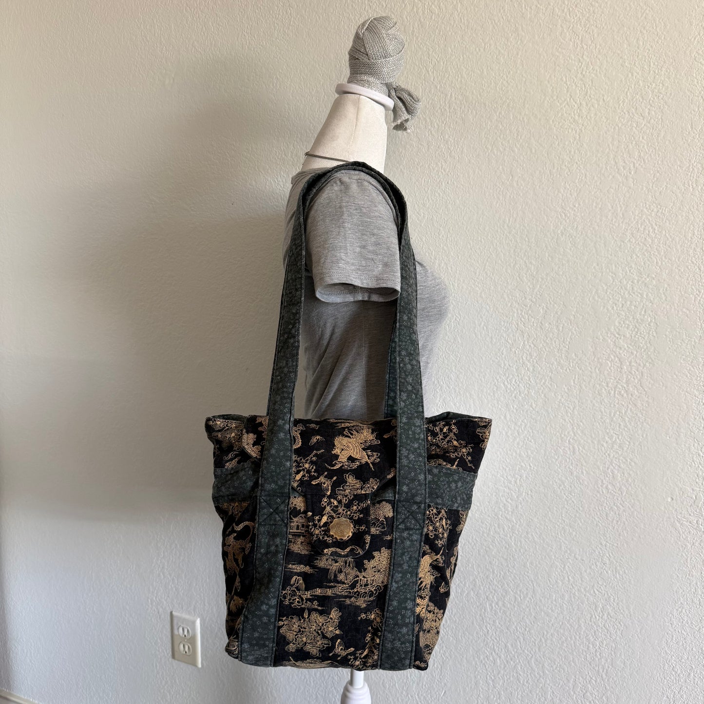 Japanese shoulder tote bag