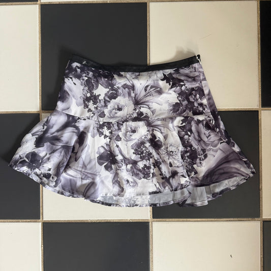 Express rose mini skirt