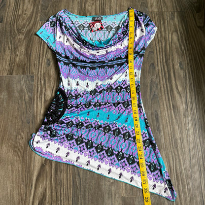 Dots beaded patterned top