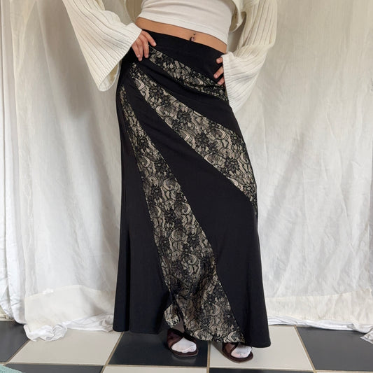 Evening lace maxi