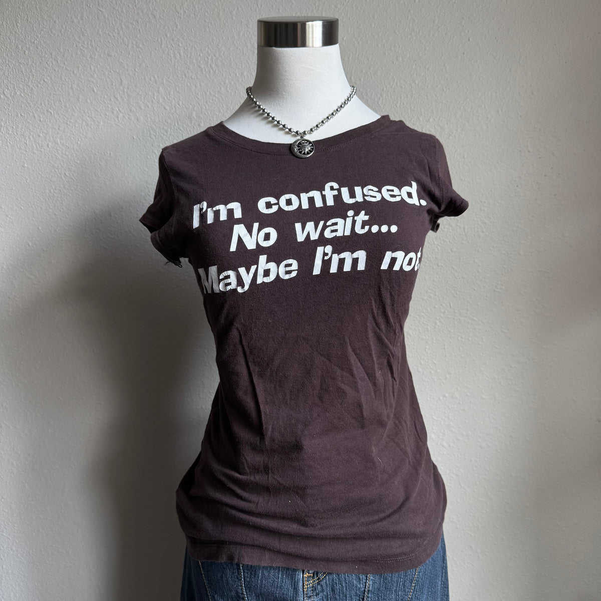 Confused fitted slogan tee