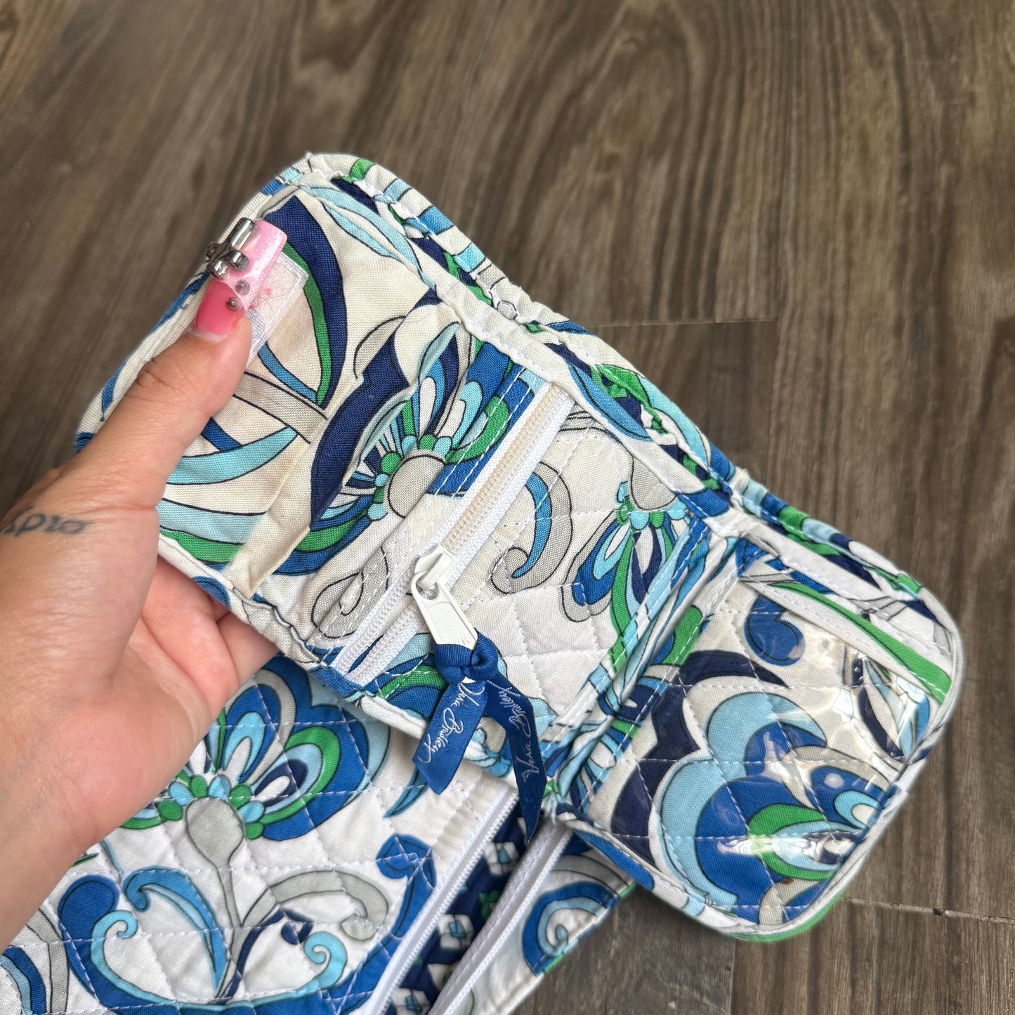 Vera Bradley paisley shoulder bag