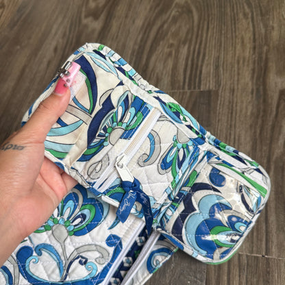 Vera Bradley paisley shoulder bag