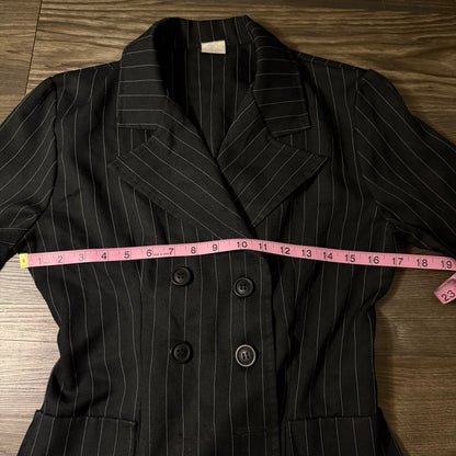 Office Siren pinstripe blazer
