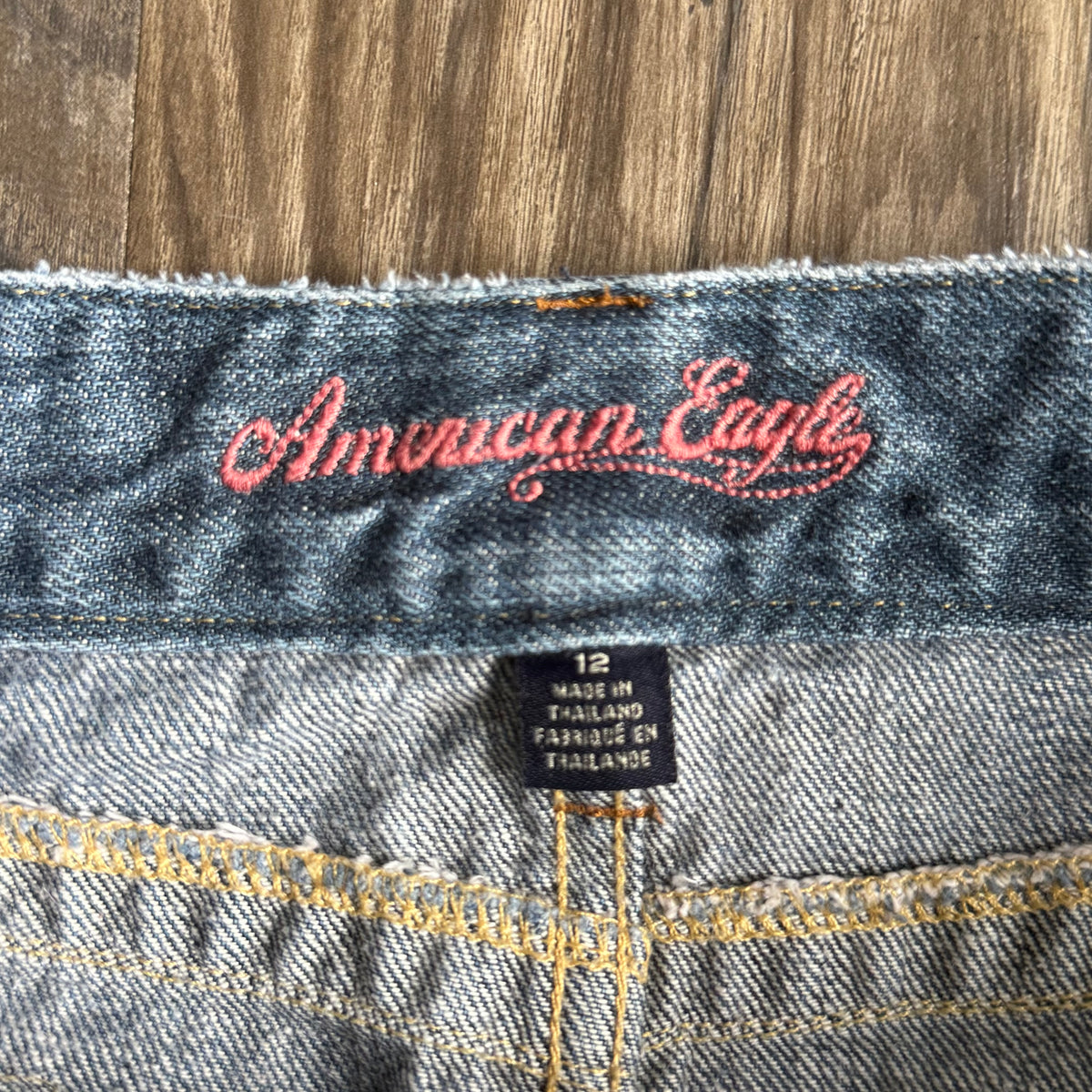 American Eagle mini skirt