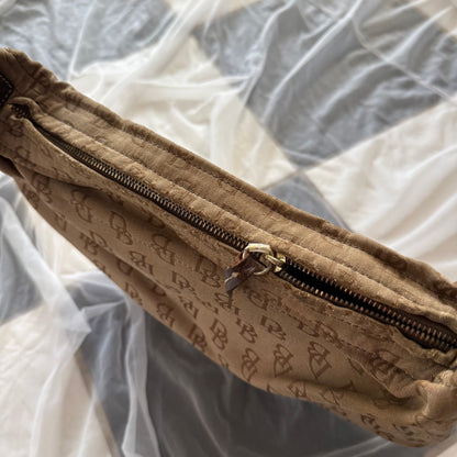 Dooney & Bourke shoulder bag