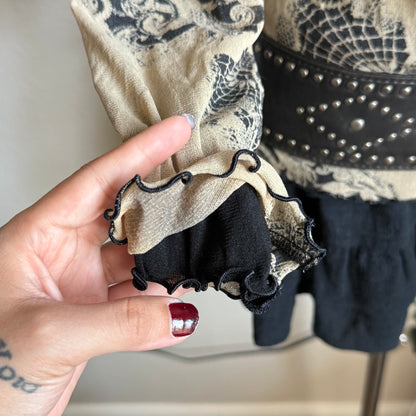 Patterned European mesh top