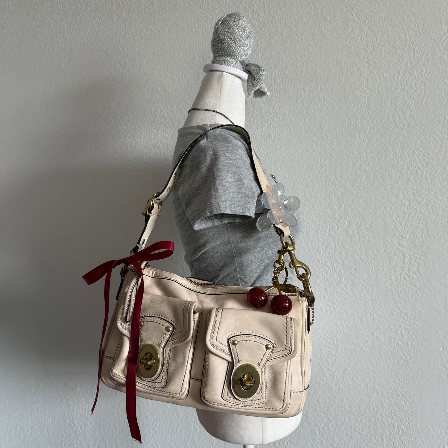 Coach Legacy Turn-lock shoulder bag