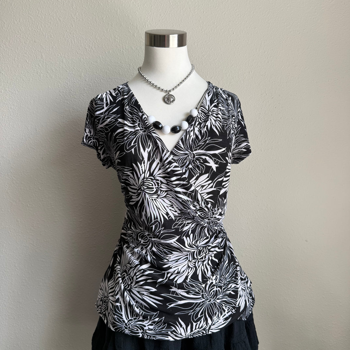Bebe flower beaded top