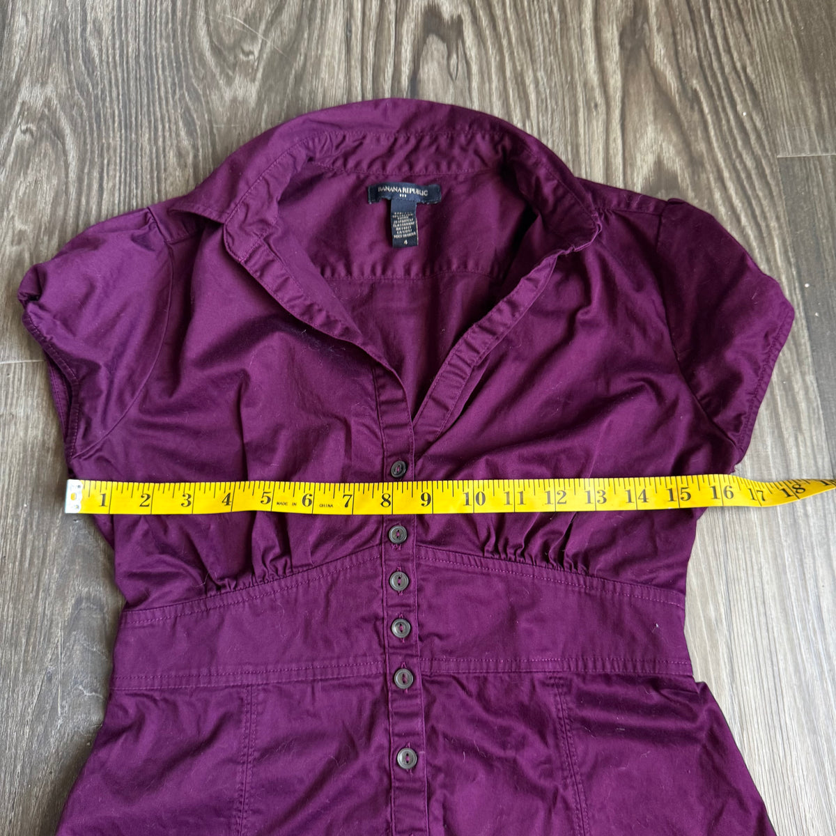 Banana Republic office top