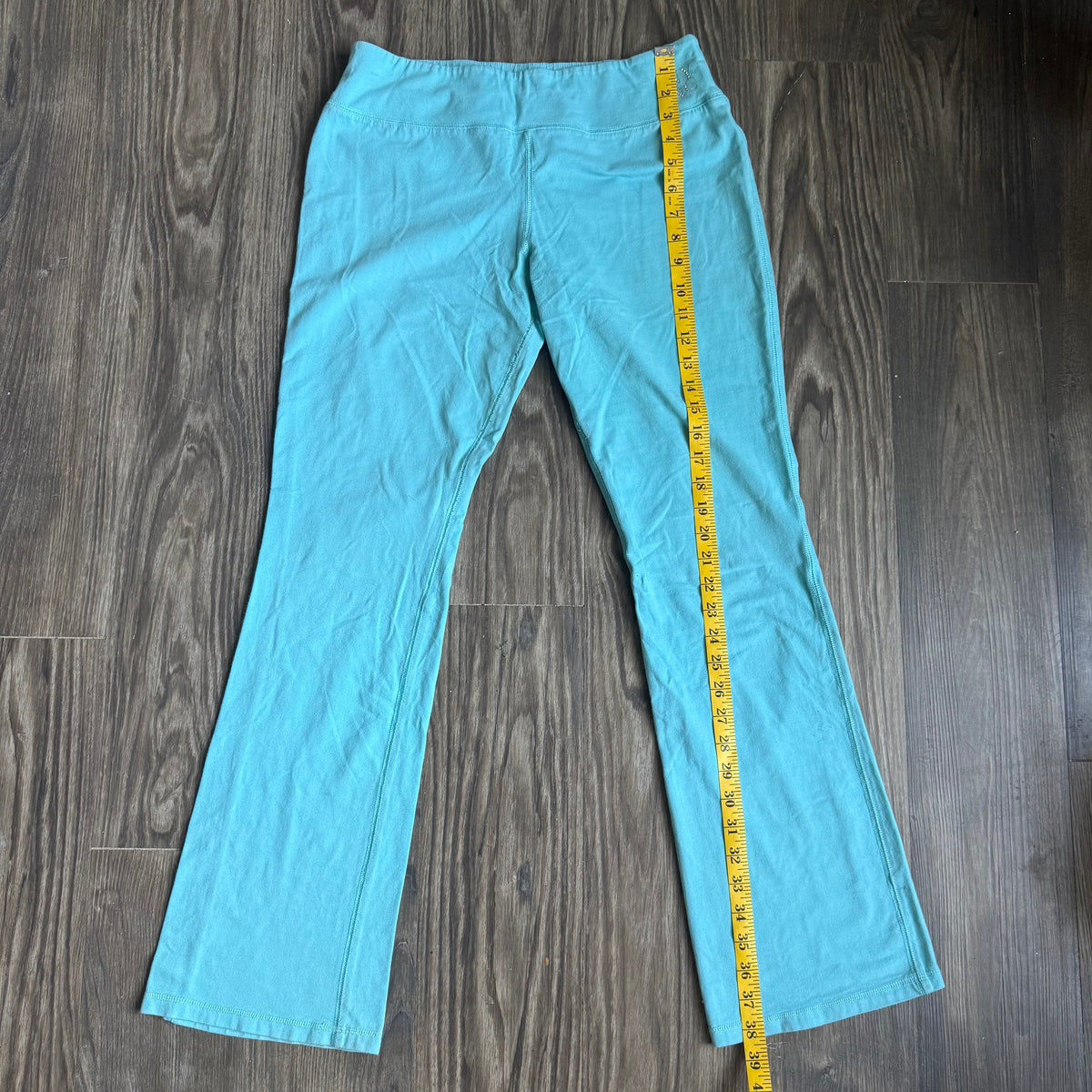 2000s turquoise leggings