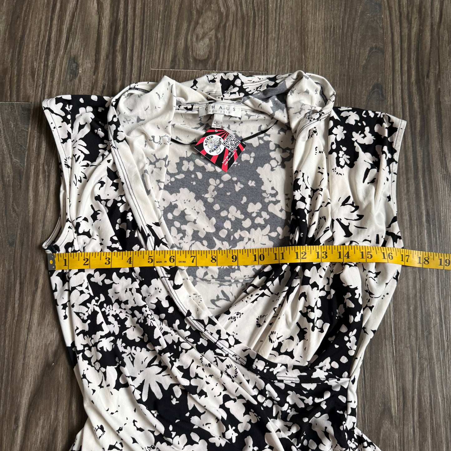 Office siren flower top