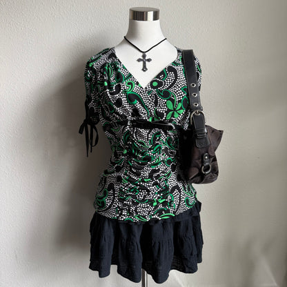 Eve’s flower patterned office top