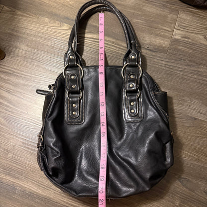 Mondani black shoulder bag