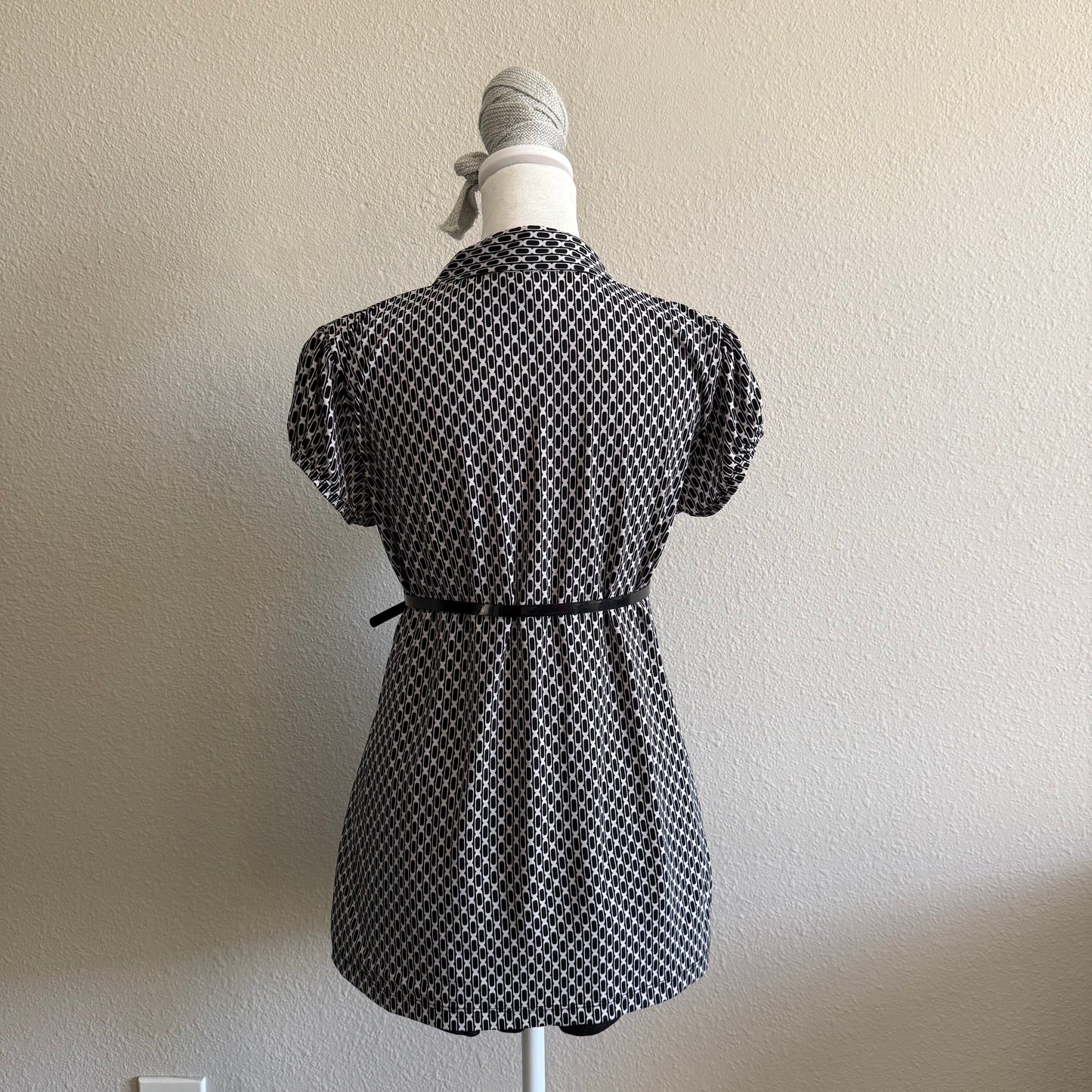 Office Siren belted top