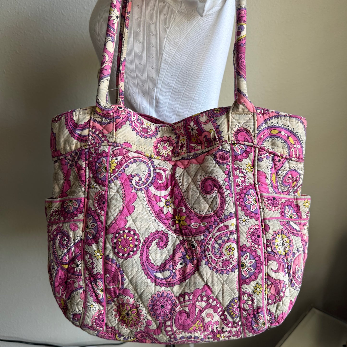 Vera Bradley pink paisley shoulder bag