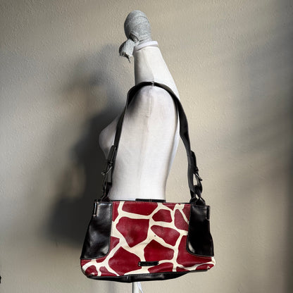 Giraffe print shoulder bag