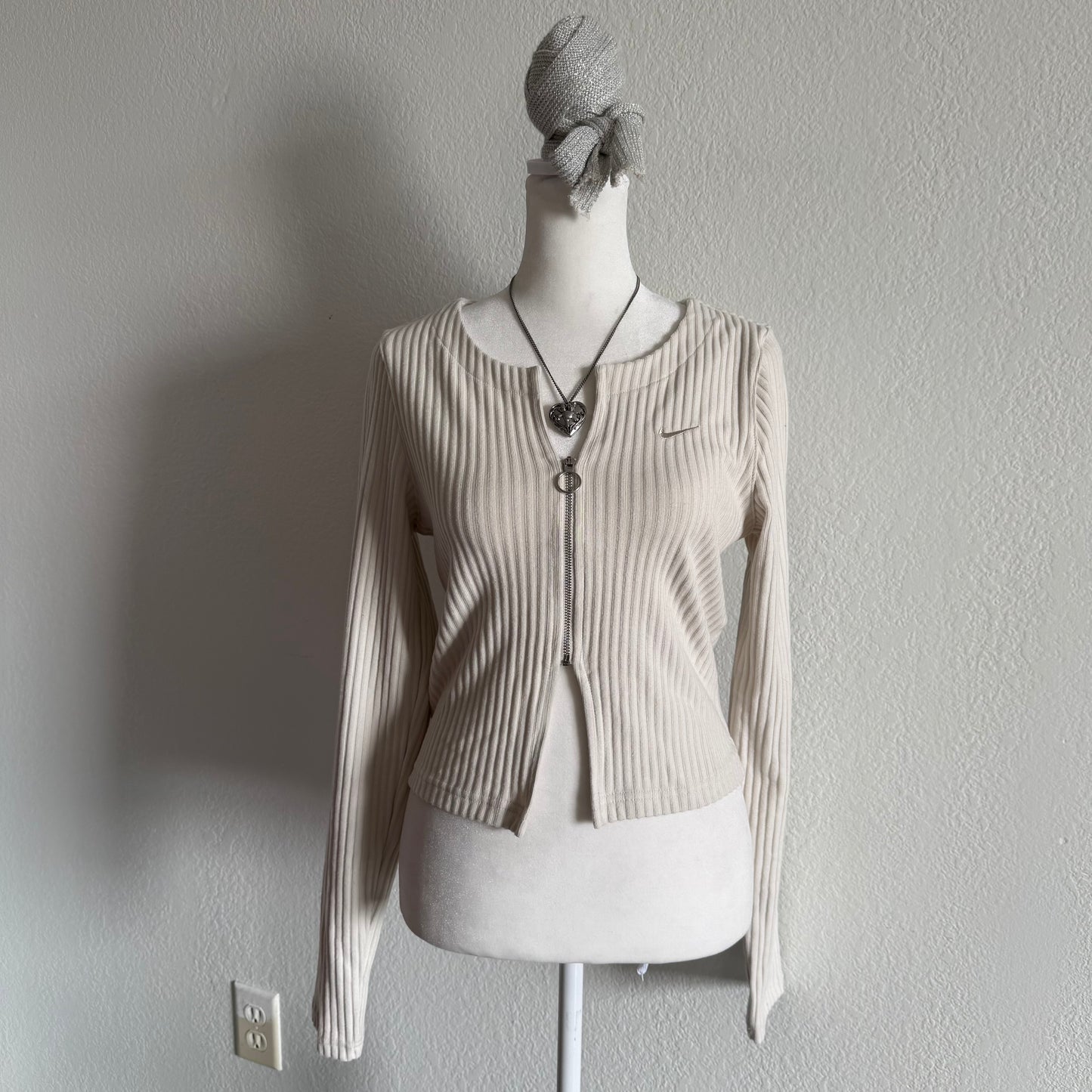 Nike cropped longsleeve