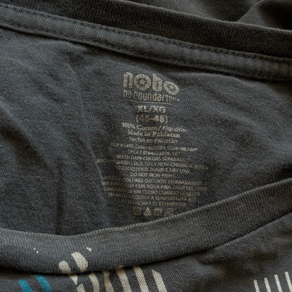 No Boundaries y2k tiger tee