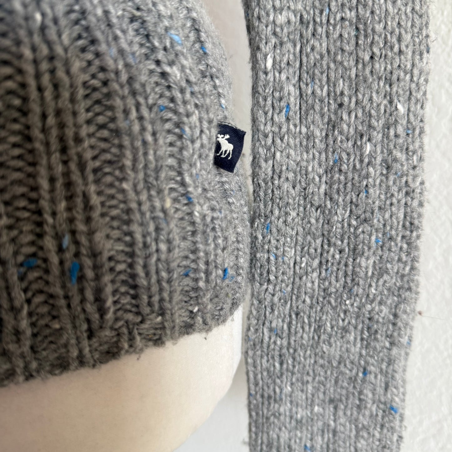 abercrombie & fitch sweater
