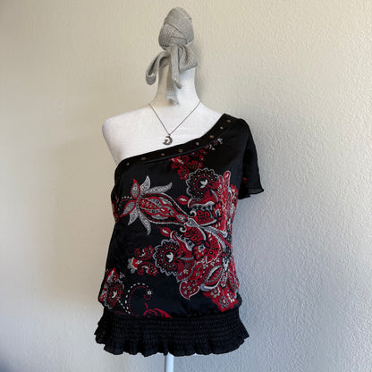 Paisley off shoulder sleeve top