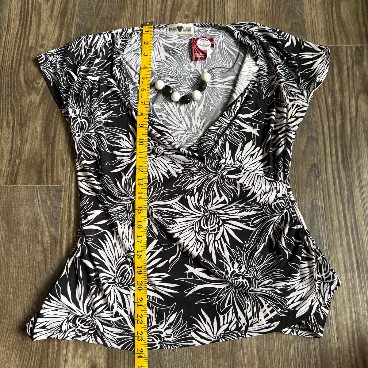 Bebe flower beaded top