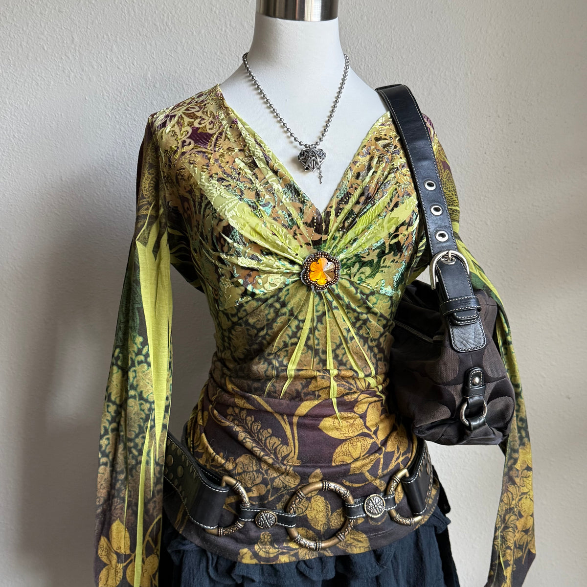 Whimsy grunge green top