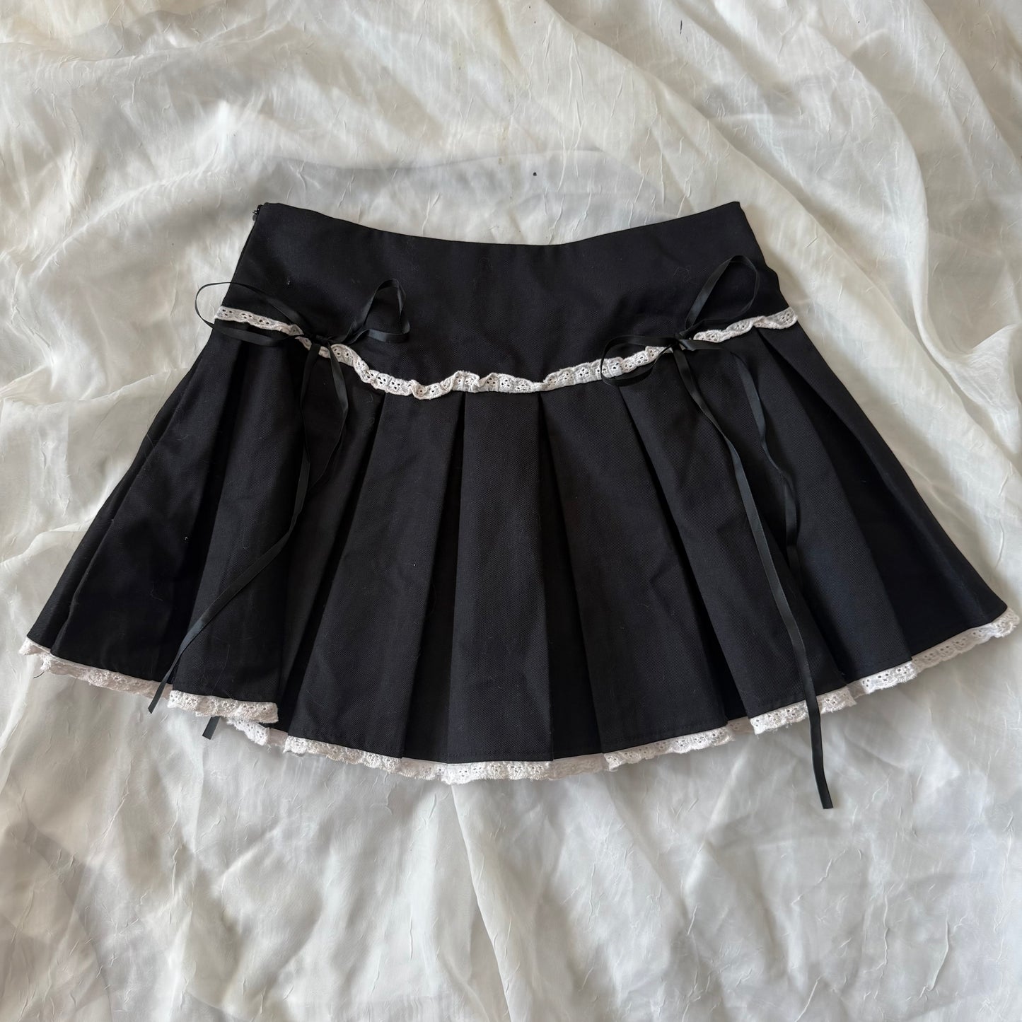 Pleated babydoll skirt