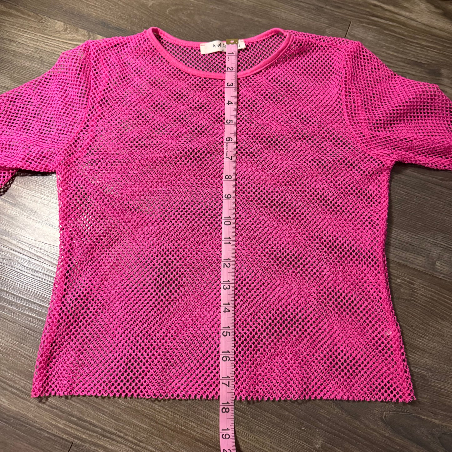 Fishnet pink top