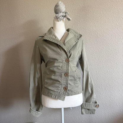 Matcha green button jacket