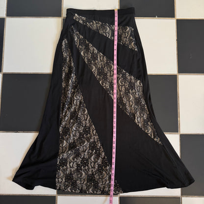 Evening lace maxi
