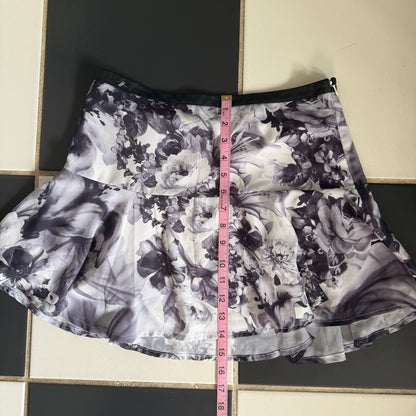 Express rose mini skirt