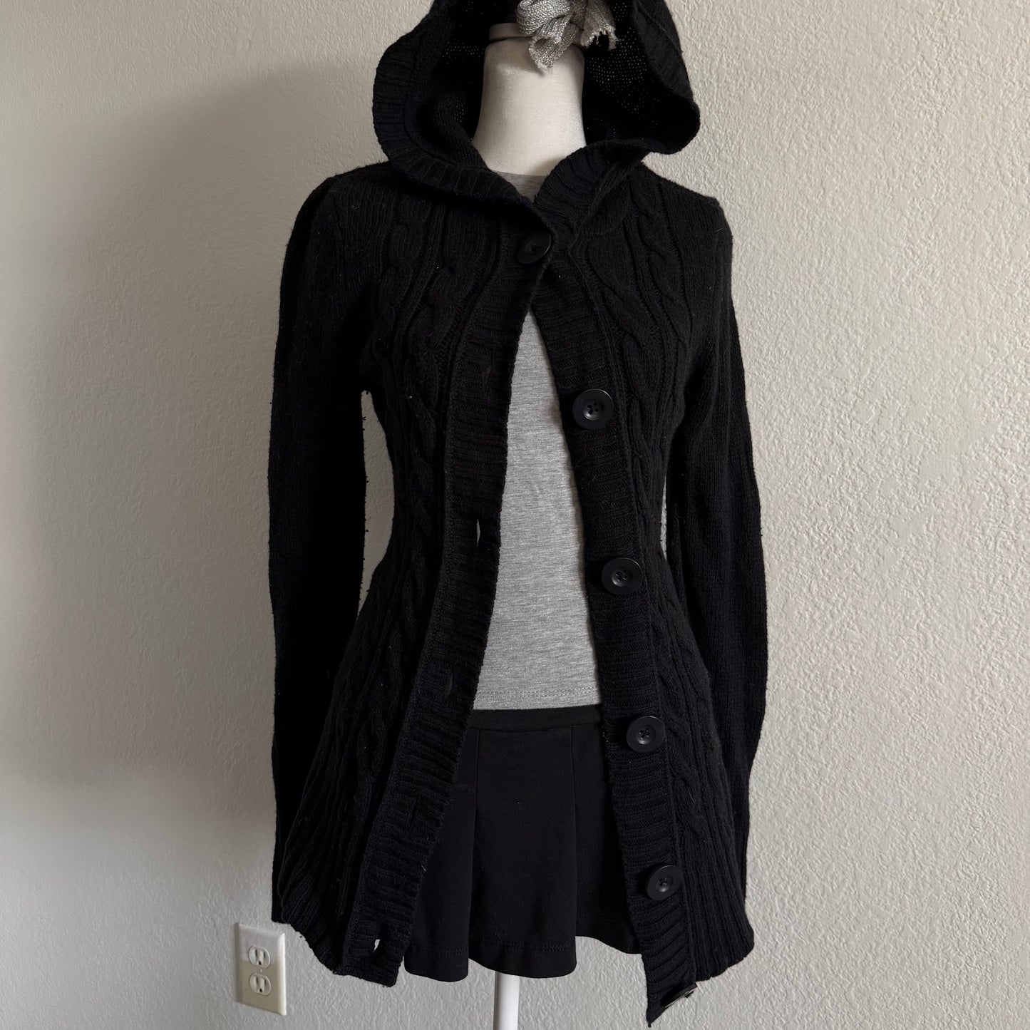 Black cable stitch fitted sweater