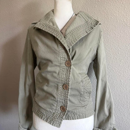 Matcha green button jacket